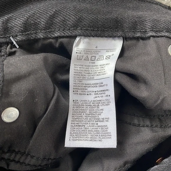 Women’s Old Navy Jeans - Picture 7 of 7